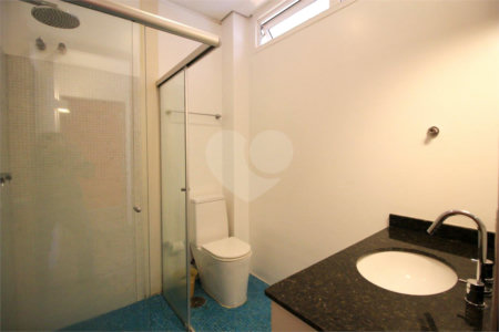 Casa à venda ou para alugar com 5 quartos, sendo 3 suítes, em Vila Madalena, São Paulo, SP