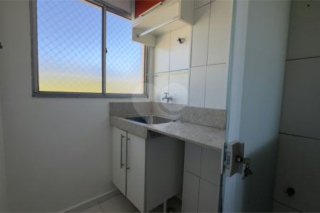 Apartamento à venda com 3 quartos, sendo 1 suíte, em Parque São Lourenço, Indaiatuba, SP