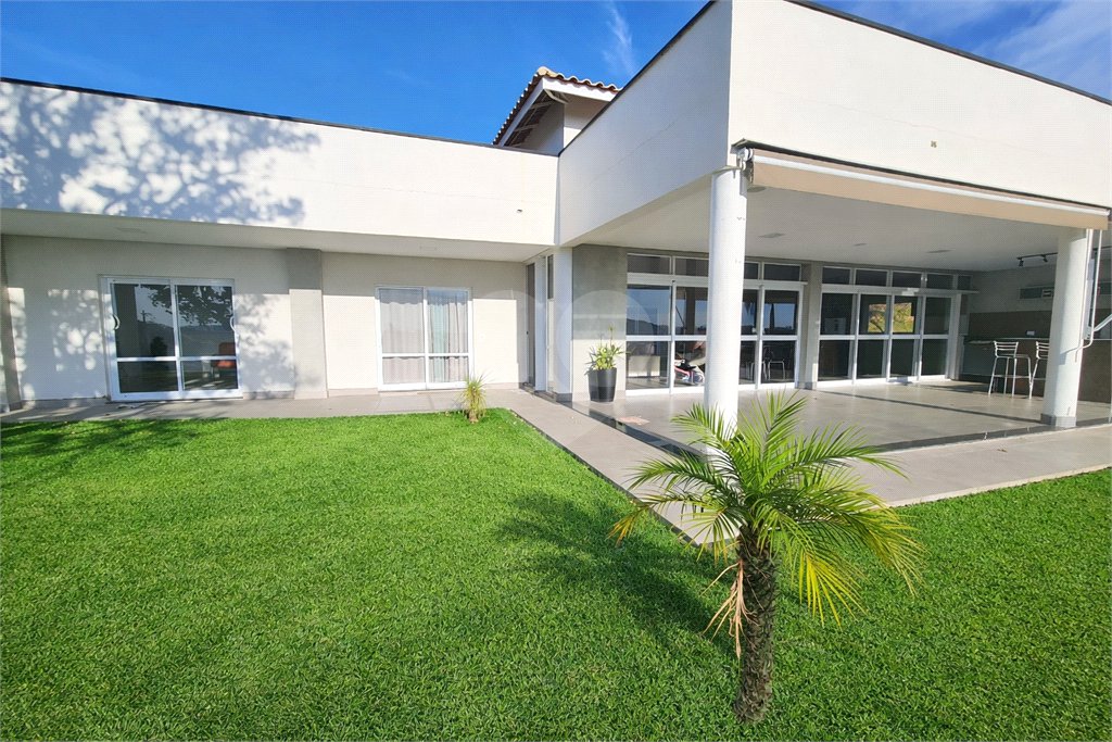 Casa de Vila à venda com 3 suítes em Inhayba, Sorocaba, SP