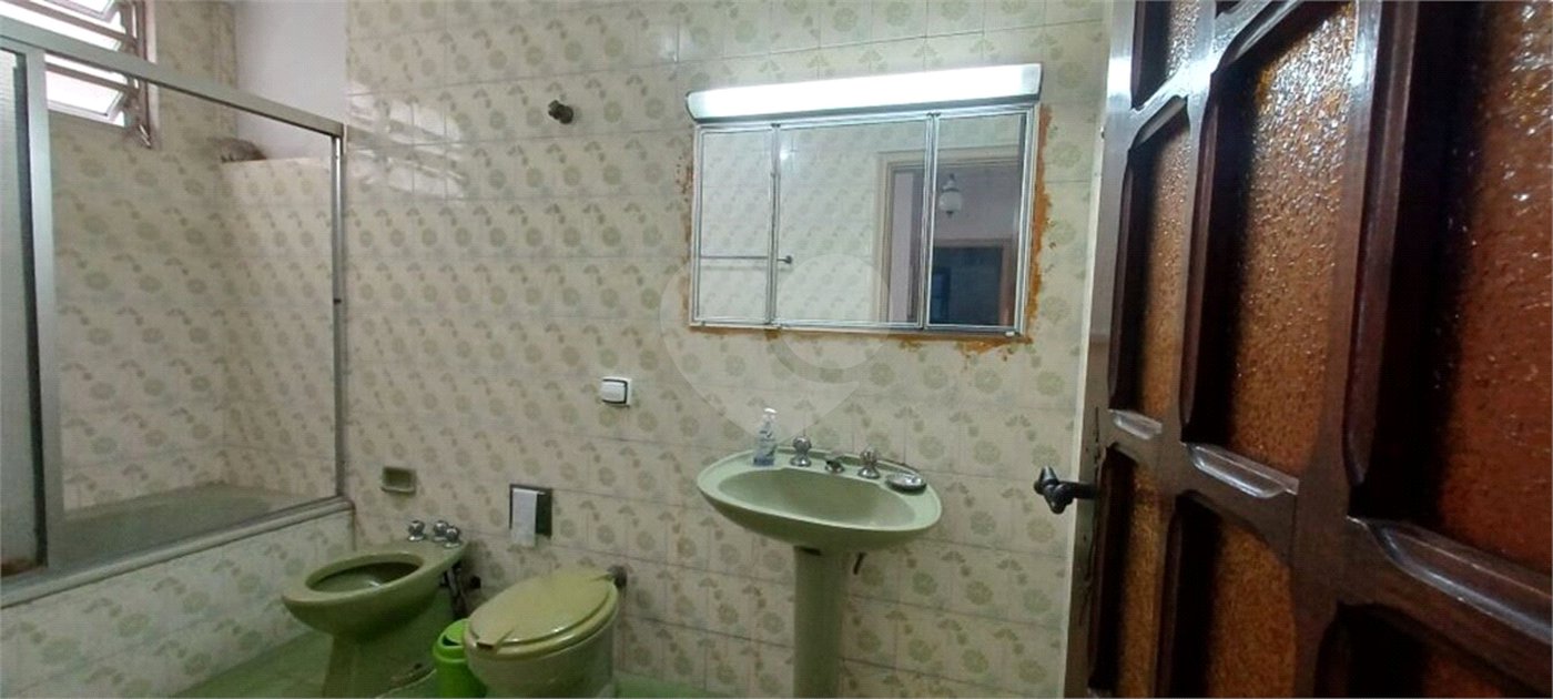 Sobrado à venda com 3 quartos, sendo 1 suíte, em Jardim Novo Mundo, São Paulo, SP