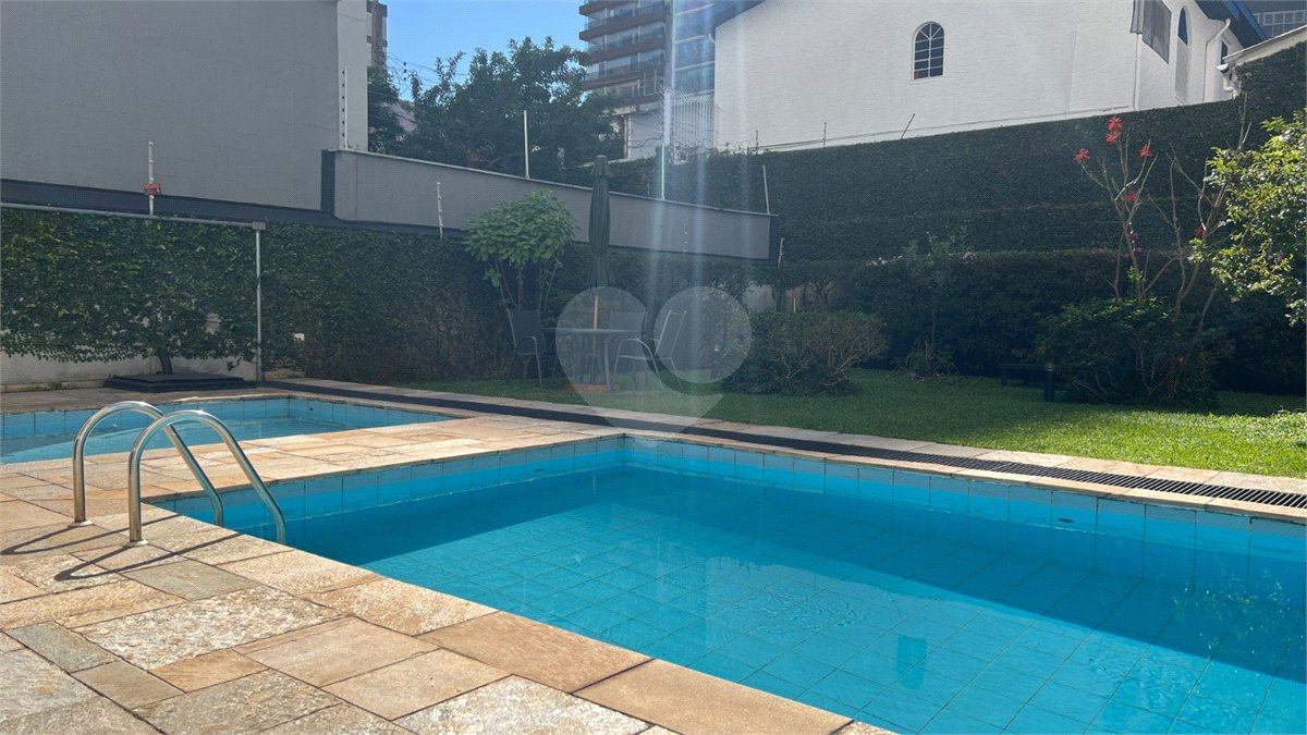 Apartamento à venda com 2 quartos em Pinheiros, São Paulo, SP