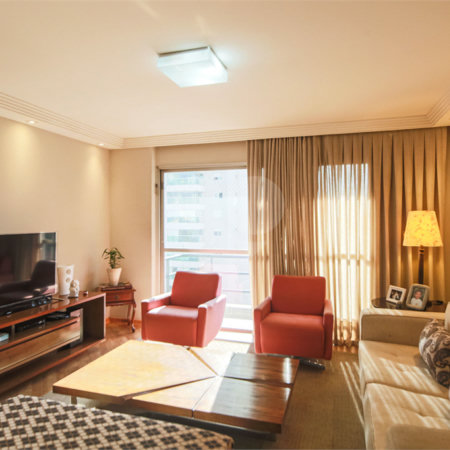 Apartamento à venda com 3 quartos, sendo 1 suíte, em Brooklin, São Paulo, SP