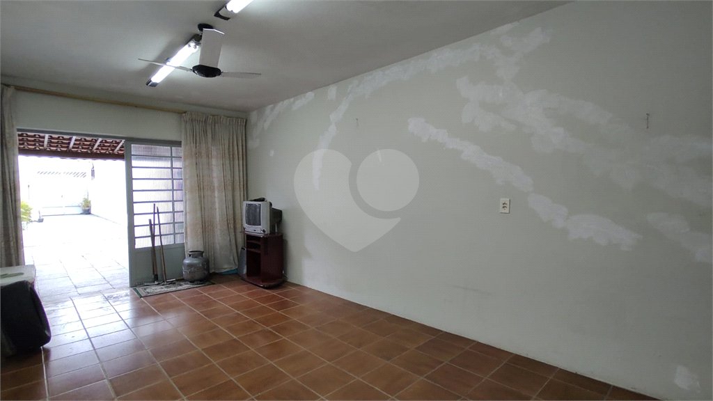 Casa à venda com 3 quartos em Água Fria, São Paulo, SP