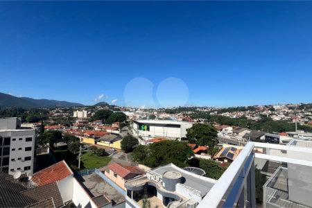 Apartamento para alugar com 2 quartos, sendo 1 suíte, em Jardim Maristela, Atibaia, SP