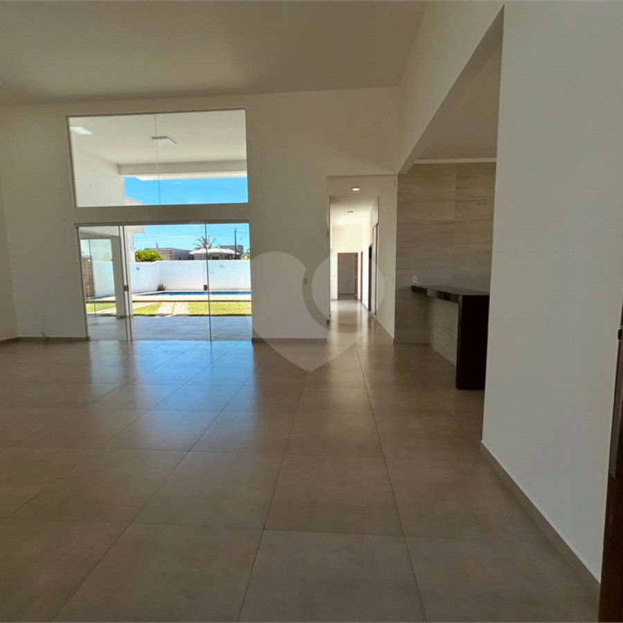 Casa à venda com 3 suítes, em Orla Norte, Porto Seguro, BA
