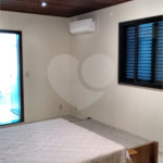 Casa à venda com 4 quartos, sendo 1 suíte, no condomínio Travessa Jacob,38, São Paulo - SP