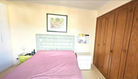 Casa à venda com 3 quartos, sendo 1 suíte,  em Jardim Ester Yolanda, São Paulo, SP