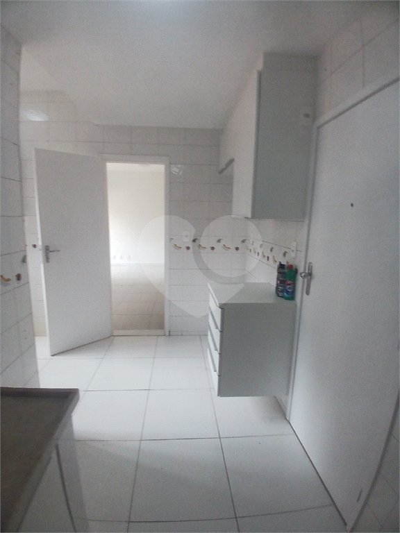 Apartamento à venda com 2 quartos, sendo 1 suíte, em Lagoa, Rio de Janeiro, RJ