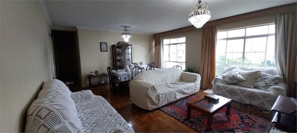 Apartamento à venda com 3 quartos, sendo 1 suíte, em Bela Vista, São Paulo, SP