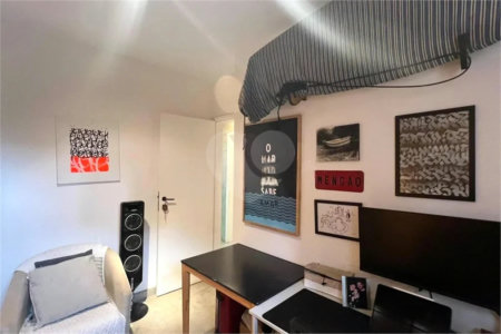 Apartamento à venda com 3 quartos, sendo 1 suíte, em Vila Madalena, São Paulo, SP