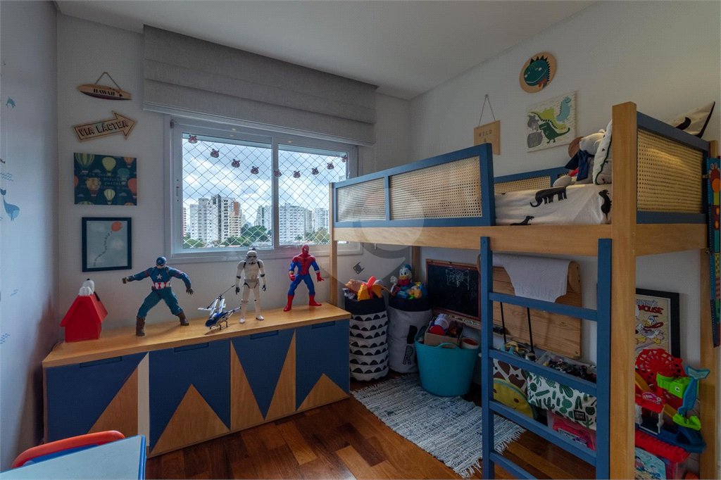 Apartamento à venda com 3 quartos, sendo 1 suíte, em Campo Belo, São Paulo, SP