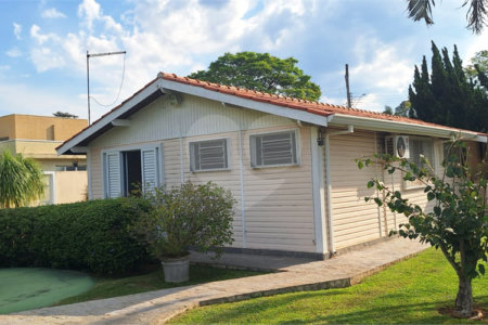Casa à venda com 3 quartos, sendo 1 suíte, em Condomínio Flamboyant-b, Atibaia, SP