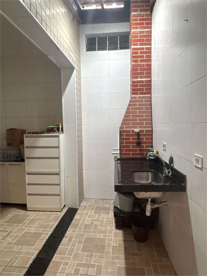 Casa Residencial à venda, Parque Bitaru, São Vicente - CA0356.