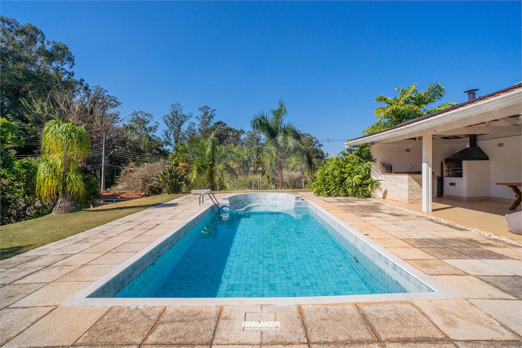 Casa à venda com 3 quartos, sendo 1 suíte,  no condomínio Vinhas da Vista Alegre - Lado Sede, Vinhedo - SP