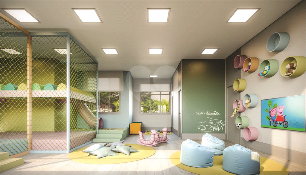 Apartamento à venda com 3 quartos, sendo 1 suíte,  em Vila Sofia, São Paulo, SP