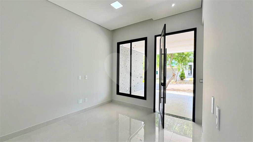 Casa à venda com 3 suítes no condomínio Terras de São Francisco, Sorocaba - SP
