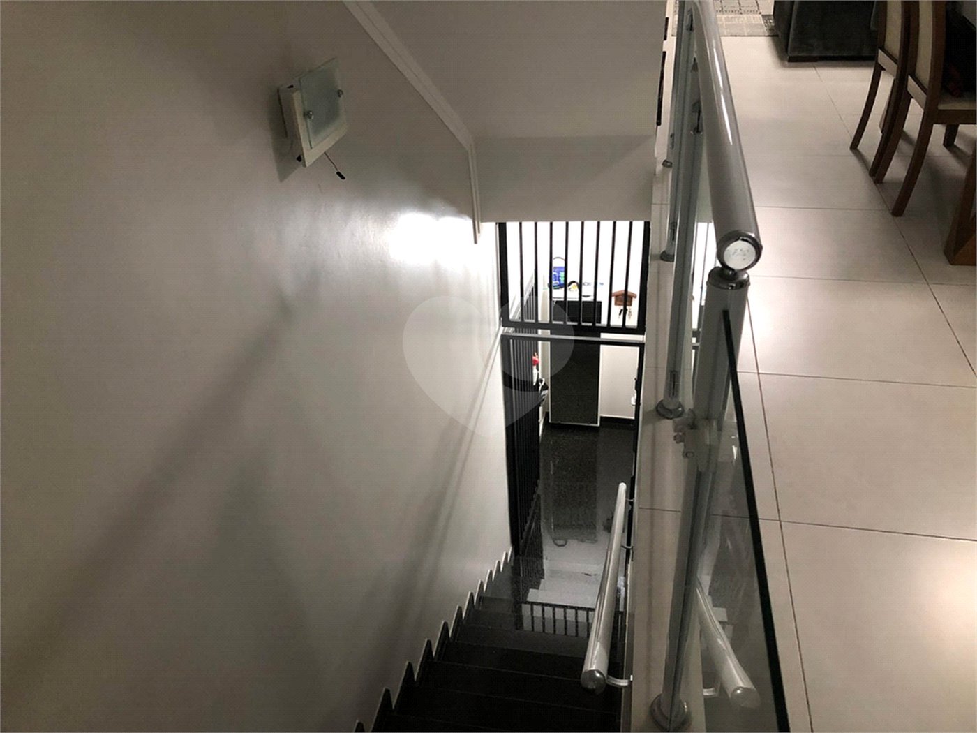 Casa à venda com 3 quartos, sendo 1 suíte, no condomínio Dolce Villa Anália Franco, São Paulo - SP