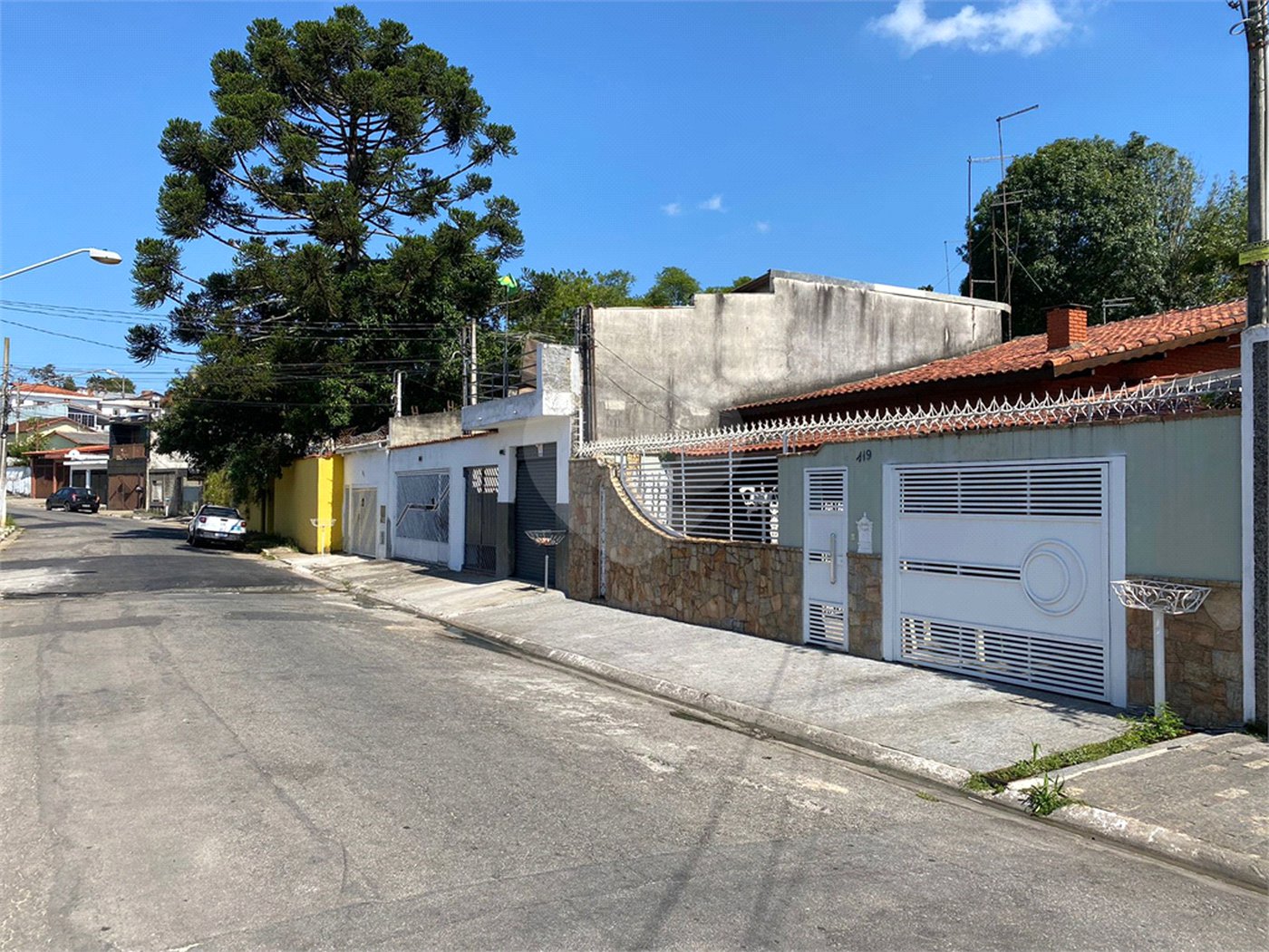 Casa à venda com 3 quartos, sendo 1 suíte,  em Parque Santa Rosa, Suzano, SP