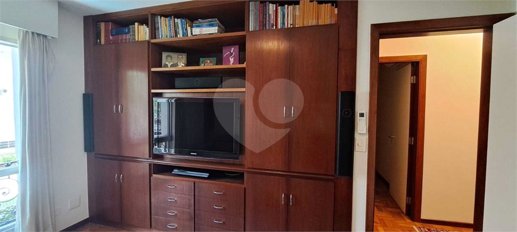 Apartamento para alugar com 3 quartos, sendo 1 suíte, em Jardim Paulista, São Paulo, SP
