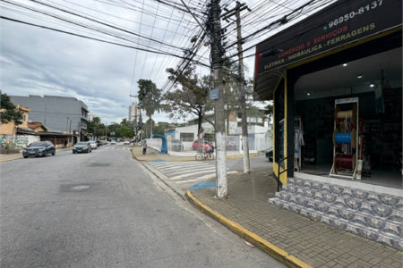 Salão para alugar em Vila Acoreana, Poá, SP