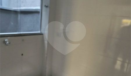 Apartamento à venda com 2 quartos em Vila Guilhermina, São Paulo, SP