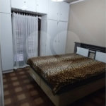 Casa à venda com 3 quartos, sendo 1 suíte, em Vila Scarpelli, Santo André, SP