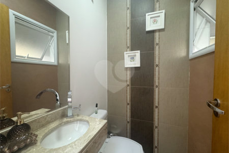 Casa à venda com 3 quartos, sendo 1 suíte,  no condomínio Lago da Serra, Araçoiaba da Serra - SP