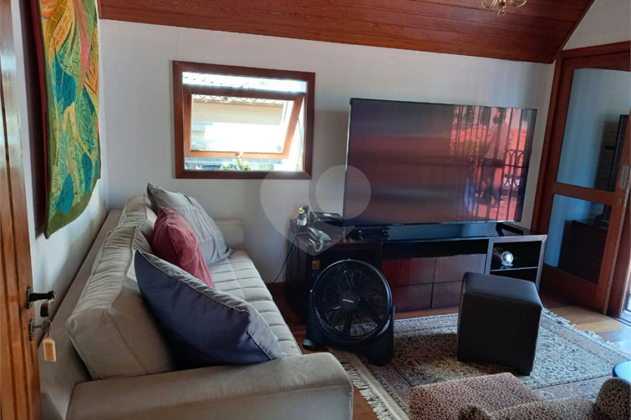 Casa à venda com 5 quartos, sendo 4 suítes,  em Santana, São Paulo, SP