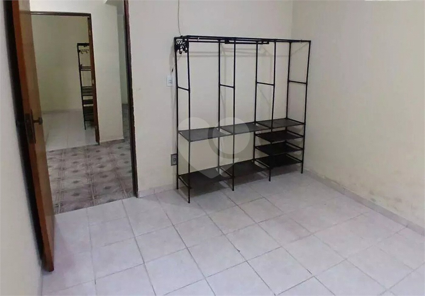 Sobrado à venda com 4 quartos, sendo 2 suítes, em Vila Santa Maria, São Paulo, SP