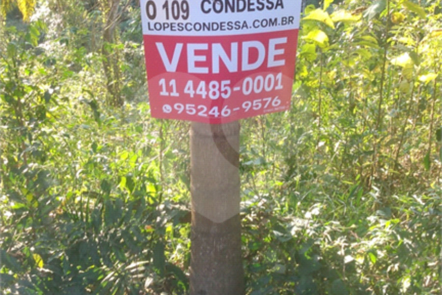 Terreno à venda no condomínio Cinco Lagos, Mairiporã - SP