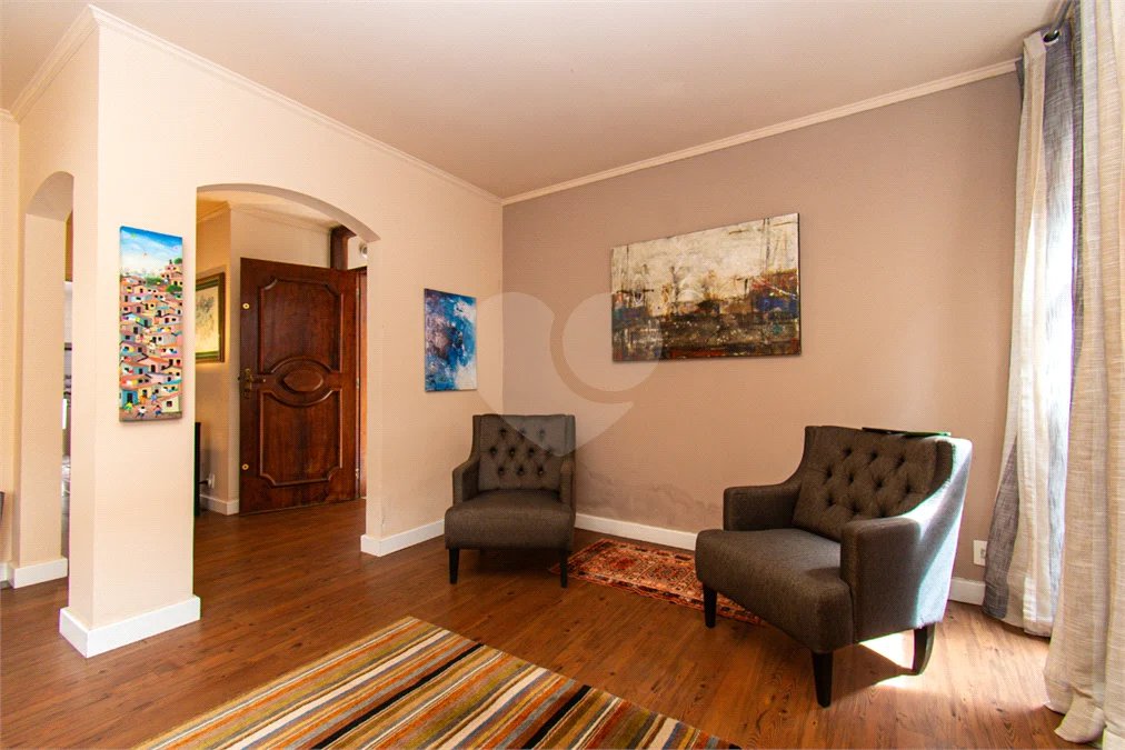 Casa à venda com 3 quartos, sendo 1 suíte, em Brooklin, São Paulo, SP