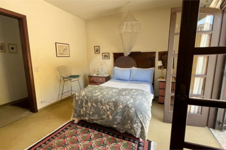 Casa à venda com 4 quartos, sendo 2 suítes, em Lar São Paulo, São Paulo, SP