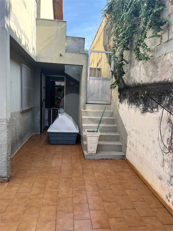 Sobrado à venda com 5 quartos em Horto, São Paulo, SP