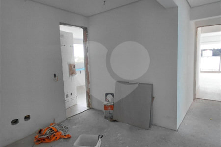 Apartamento à venda com 3 suítes em Jardim Leonor Mendes de Barros, São Paulo, SP