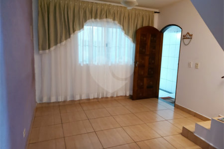 Sobrado à venda com 3 quartos em Jardim City, Guarulhos, SP