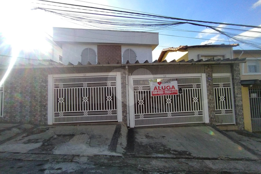 Sobrado à venda com 5 quartos, sendo 1 suíte, em Mandaqui, São Paulo, SP