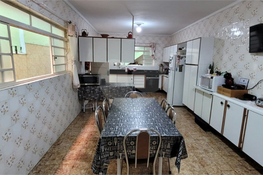 Sobrado à venda com 3 quartos, sendo 1 suíte, em Vila Dom Pedro Ii, São Paulo, SP