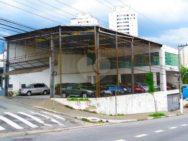 Loja à venda ou para alugar em Vila Sofia, São Paulo, SP