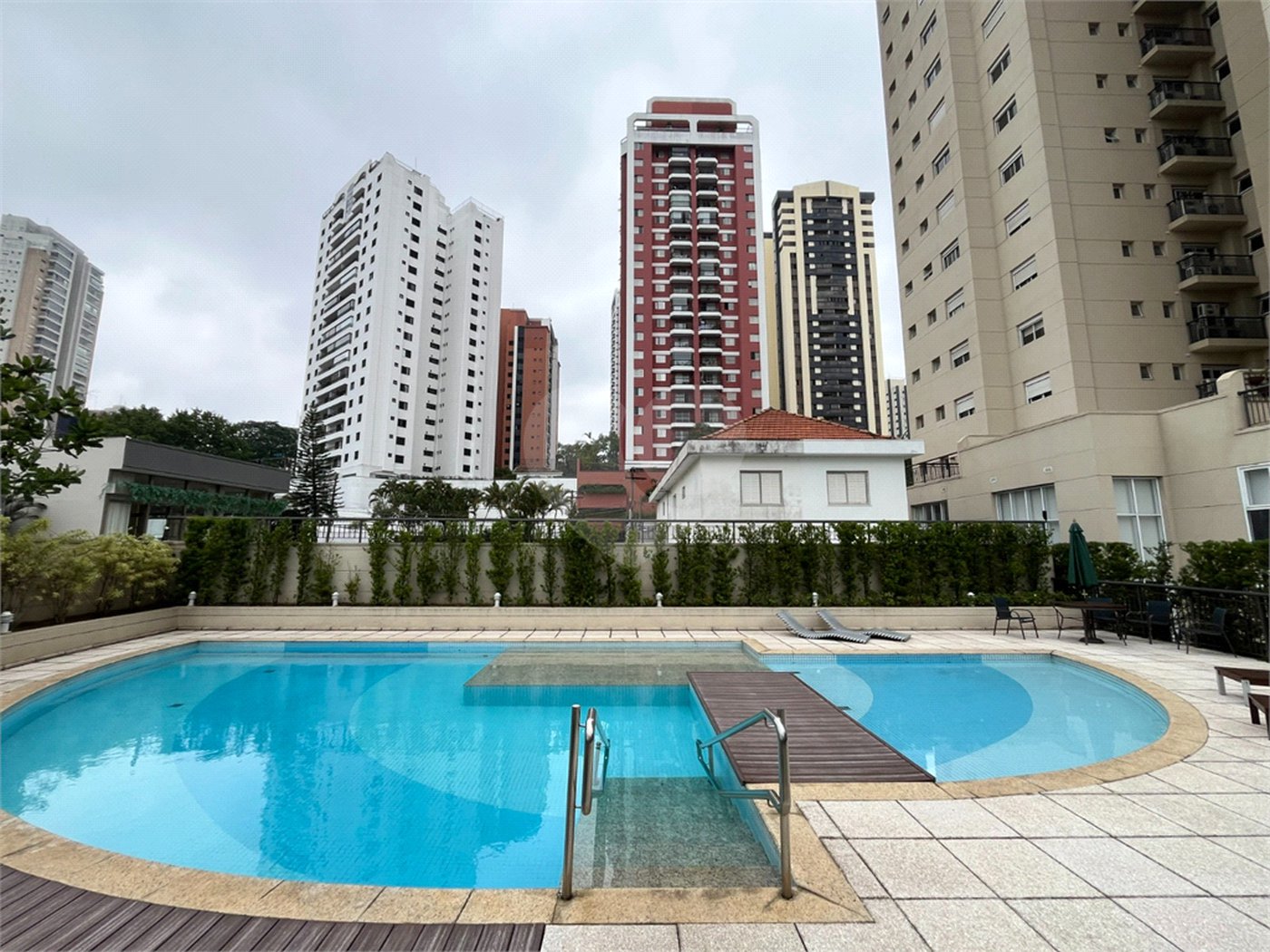 Apartamento à venda com 3 suítes em Vila Mascote, São Paulo, SP