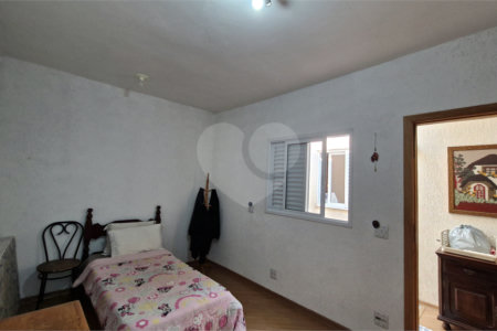 Casa à venda no condomínio Santa Mônica, Atibaia - SP