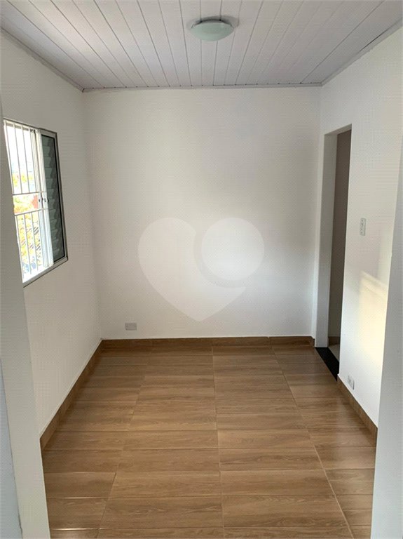 Sobrado à venda com 2 quartos em Tremembé, São Paulo, SP