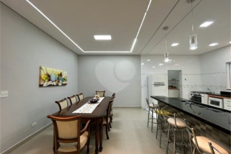 Casa à venda com 4 suítes no condomínio Aruã Eco Park, Mogi das Cruzes - SP