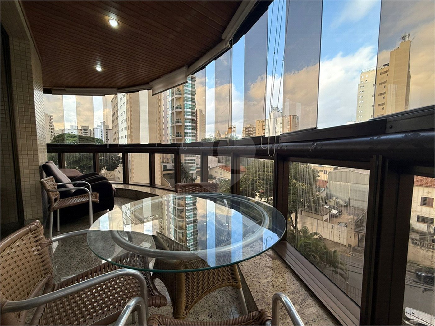 Apartamento à venda ou para alugar com 3 suítes em Santana, São Paulo, SP