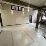 Casa à venda com 5 quartos, sendo 3 suítes, no condomínio Recanto das Palmeiras, Rio de Janeiro - RJ