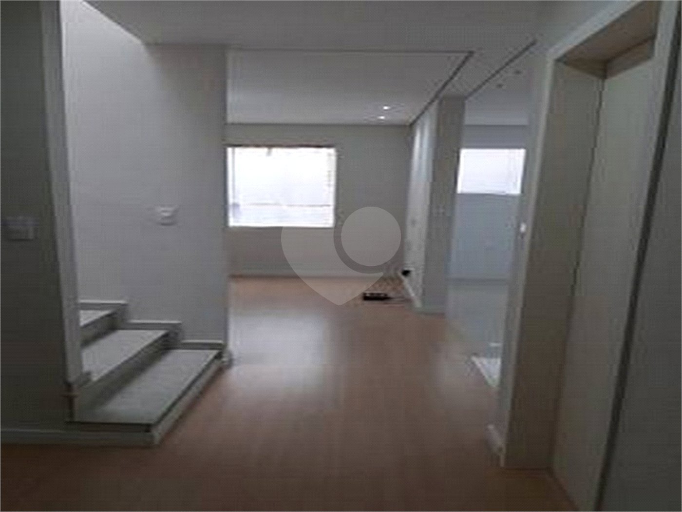 Sobrado à venda com 3 quartos, sendo 2 suítes, em Tremembé, São Paulo, SP