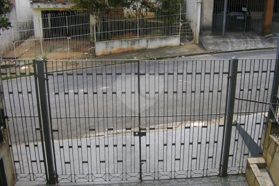 Sobrado à venda com 3 quartos em Vila Guilherme, São Paulo, SP