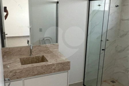 Casa à venda ou para alugar com 3 suítes em Residencial Vila Victoria, Itupeva, SP