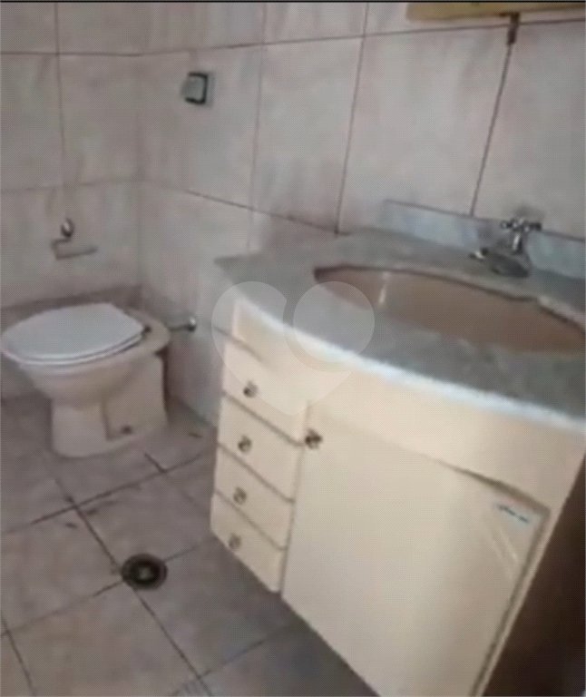 Sobrado à venda com 3 quartos em Vila Lageado, São Paulo, SP