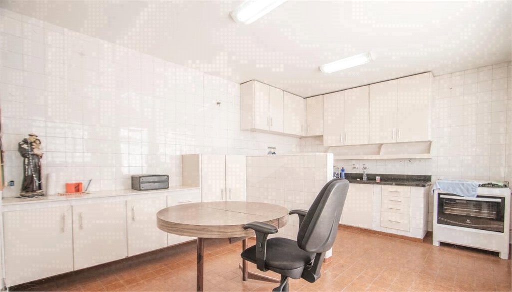 Sobrado à venda com 3 quartos em Cidade Monções, São Paulo, SP