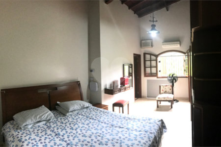 Casa à venda com 5 quartos, sendo 3 suítes, em Recanto das Flores, Indaiatuba, SP